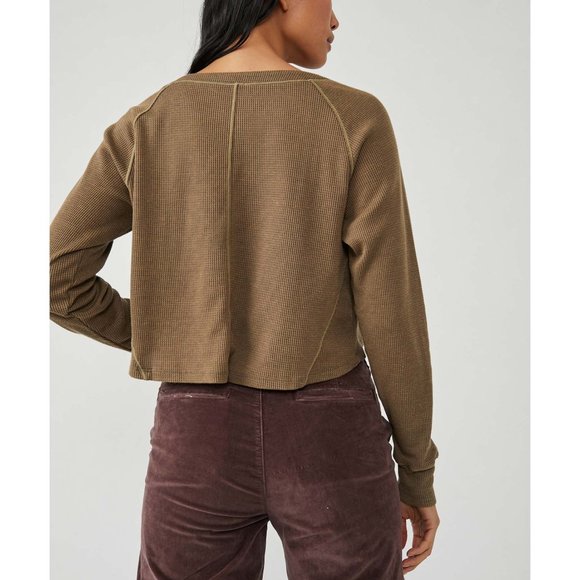 🎉LAST CHANCE🎉 NWT Free People Early Night Cropped Pullover / Washed Army - Picture 3 of 6